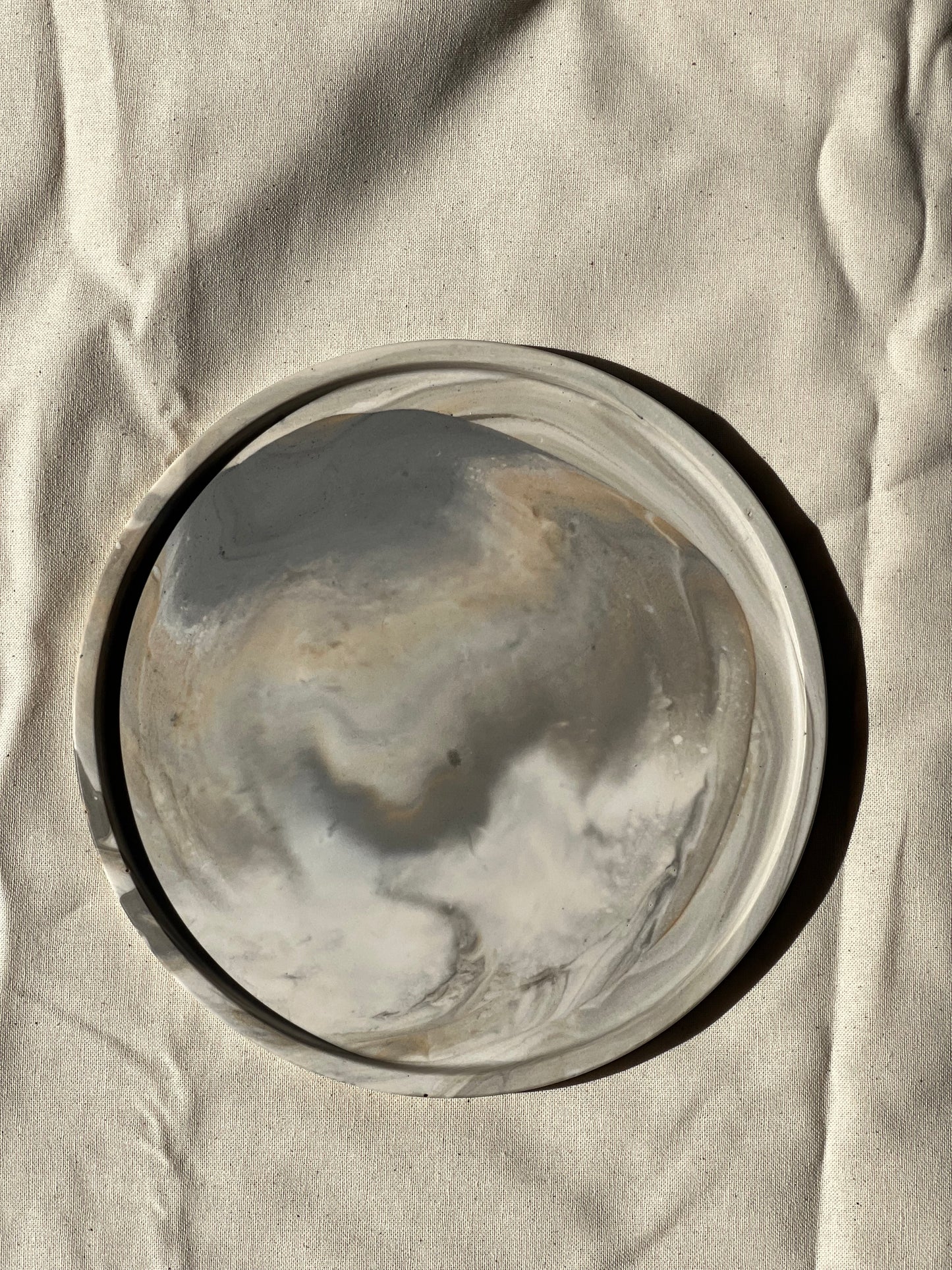 Round Tray - Calacatta collection