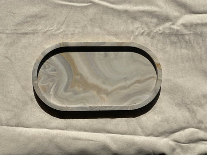 Oval Tray - Calacatta collection